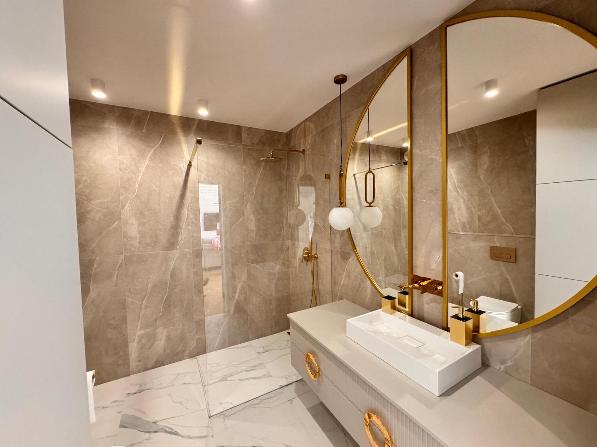 Taupe II Wyjatkowy Apartament W Centrum Lodzi Bagian luar foto
